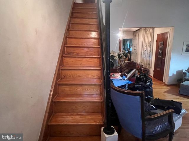 2441 CARPENTER ST, Philadelphia, PA 19146