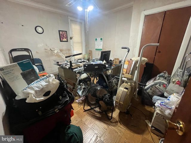 2441 CARPENTER ST, Philadelphia, PA 19146