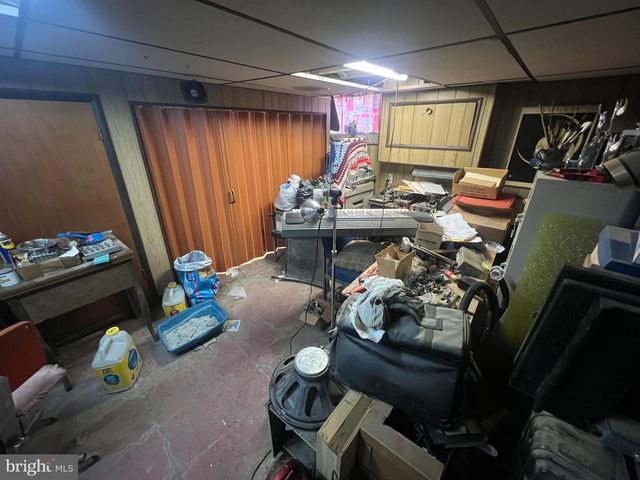 2441 CARPENTER ST, Philadelphia, PA 19146