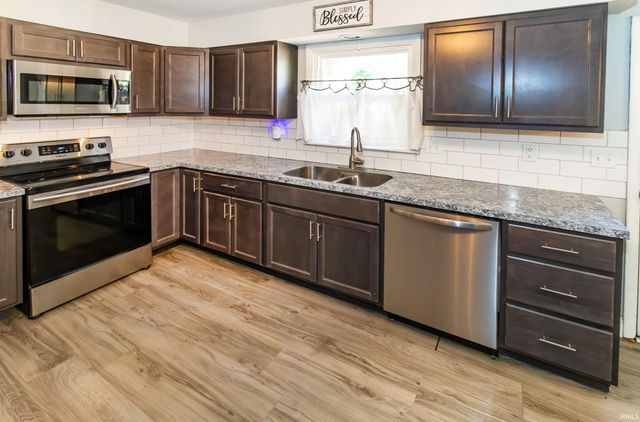217 S Royal Avenue, Evansville, IN 47715
