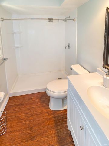 217 S Royal Avenue, Evansville, IN 47715