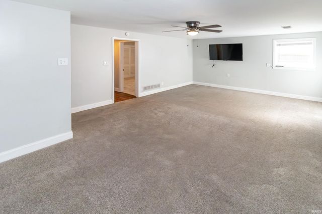 217 S Royal Avenue, Evansville, IN 47715