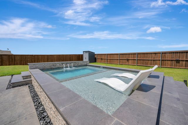4204 Hacienda Parkway, Joshua, TX 76058