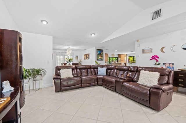 10739 NW 21st Street, Coral Springs, FL 33071