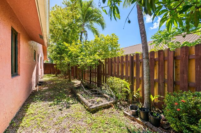 10739 NW 21st Street, Coral Springs, FL 33071