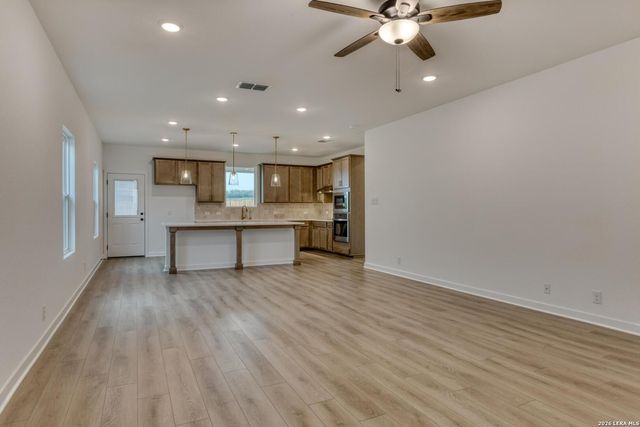 12830 Hill Plains Dr., Schertz, TX 78154