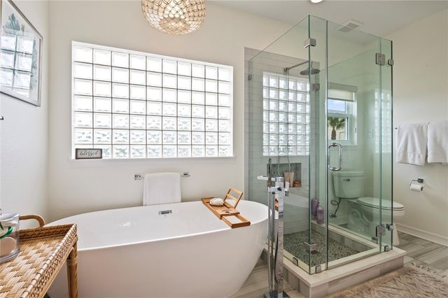 1507 Tiki Drive, Tiki Island, TX 77554