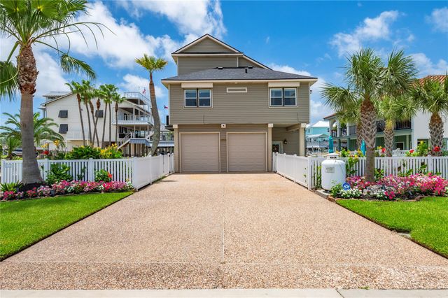 1507 Tiki Drive, Tiki Island, TX 77554