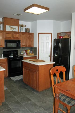 2542 Witter RD, Lockhart, TX 78644