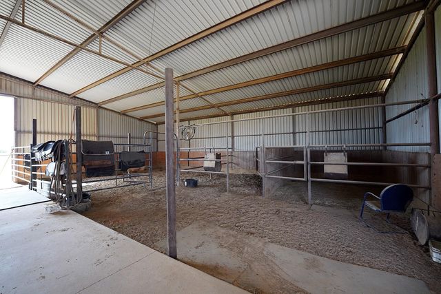 2542 Witter RD, Lockhart, TX 78644