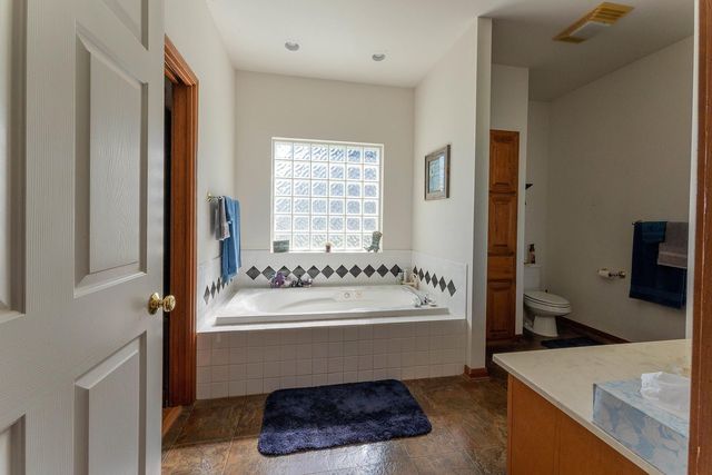 2542 Witter RD, Lockhart, TX 78644