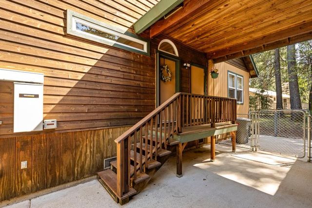 5352 Buttonwood Ct., Foresthill, CA 95631