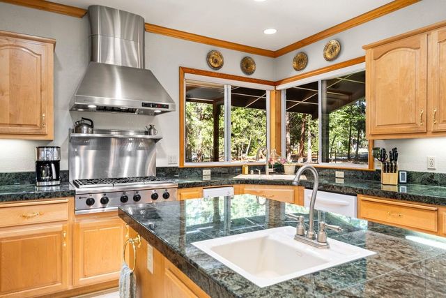 5352 Buttonwood Ct., Foresthill, CA 95631