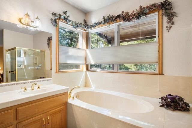 5352 Buttonwood Ct., Foresthill, CA 95631