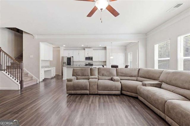 369 Crescent Woode Drive, Dallas, GA 30157