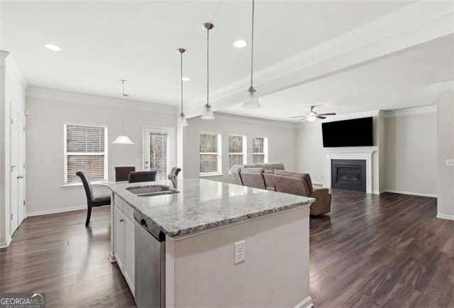 369 Crescent Woode Drive, Dallas, GA 30157