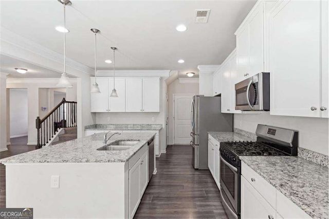 369 Crescent Woode Drive, Dallas, GA 30157