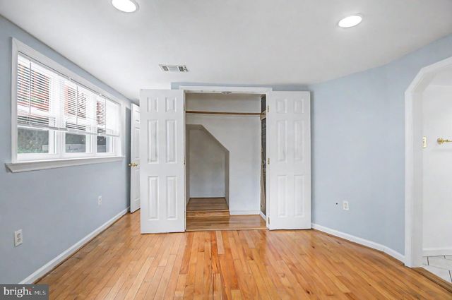 8901 LAGRANGE ST, Lorton, VA 22079