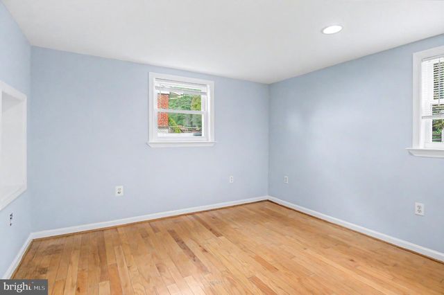 8901 LAGRANGE ST, Lorton, VA 22079