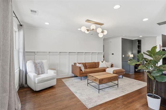 1909 Rogers Avenue SW, Atlanta, GA 30310