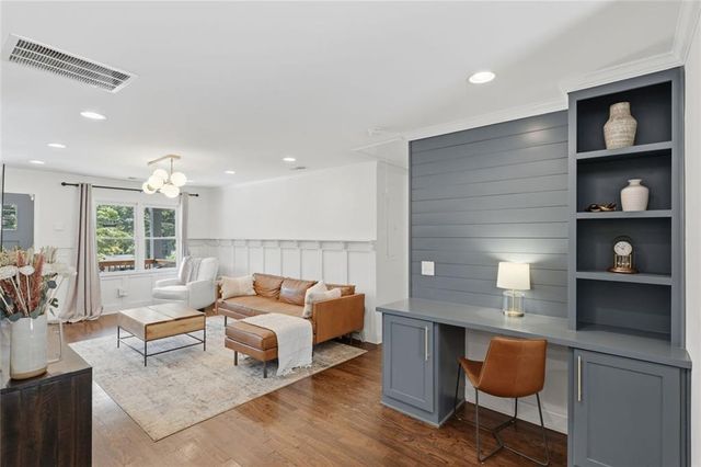 1909 Rogers Avenue SW, Atlanta, GA 30310