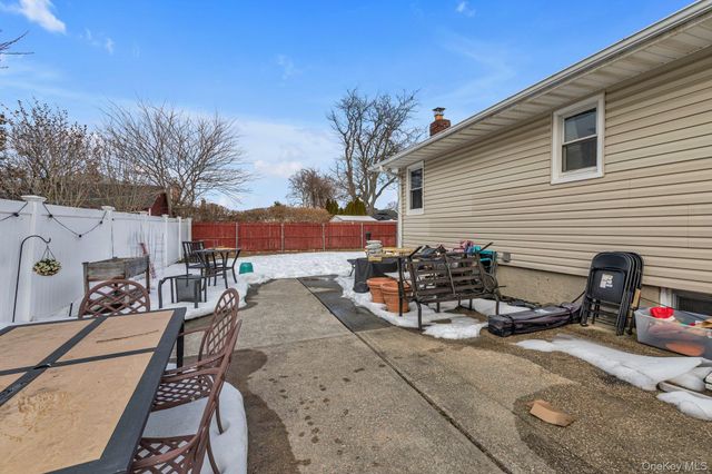 104 Meade Avenue, Bethpage, NY 11714