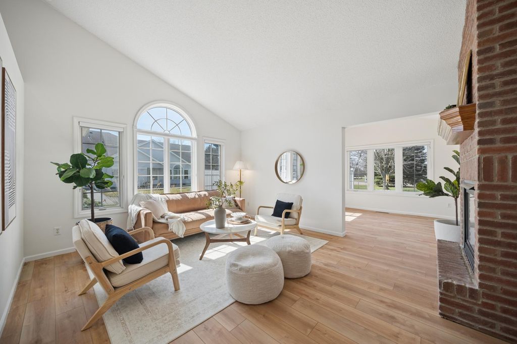 263 Plum Run 1, Le Sueur, MN 56058 — exterior