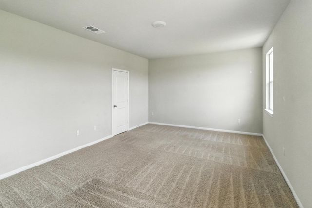 211 Rainmaker LN, Bastrop, TX 78602