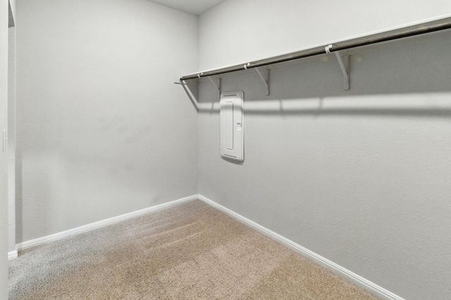 211 Rainmaker LN, Bastrop, TX 78602