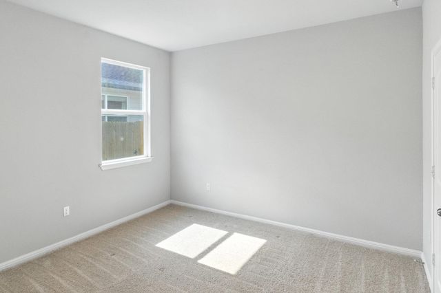 211 Rainmaker LN, Bastrop, TX 78602