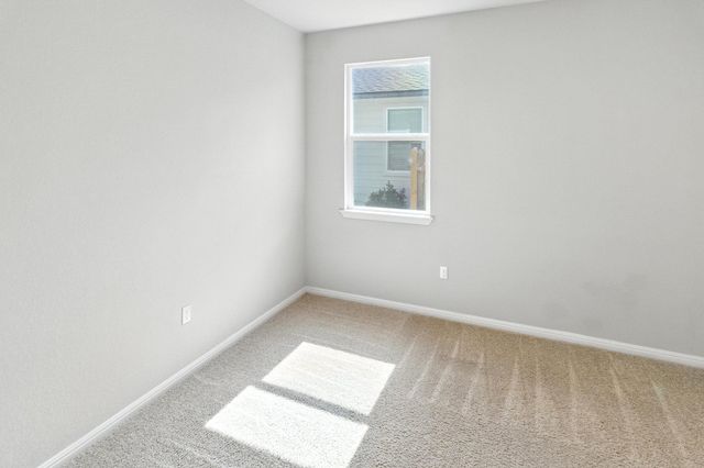 211 Rainmaker LN, Bastrop, TX 78602