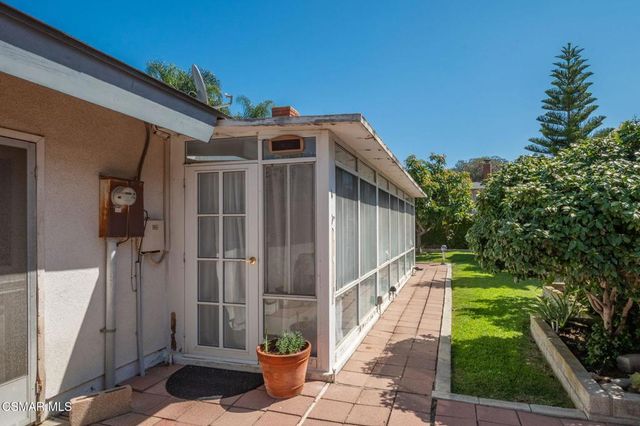124 Bluefield Avenue, Thousand Oaks, CA 91320