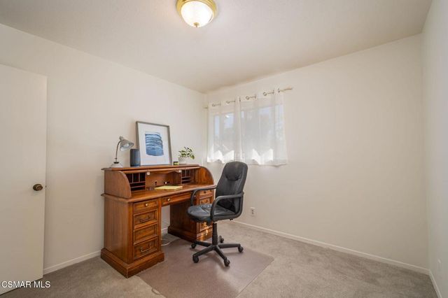 124 Bluefield Avenue, Thousand Oaks, CA 91320