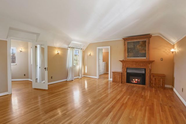 2730 Dwight Way, Stockton, CA 95204