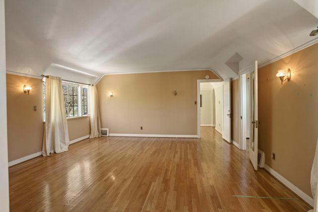 2730 Dwight Way, Stockton, CA 95204