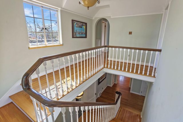 2730 Dwight Way, Stockton, CA 95204