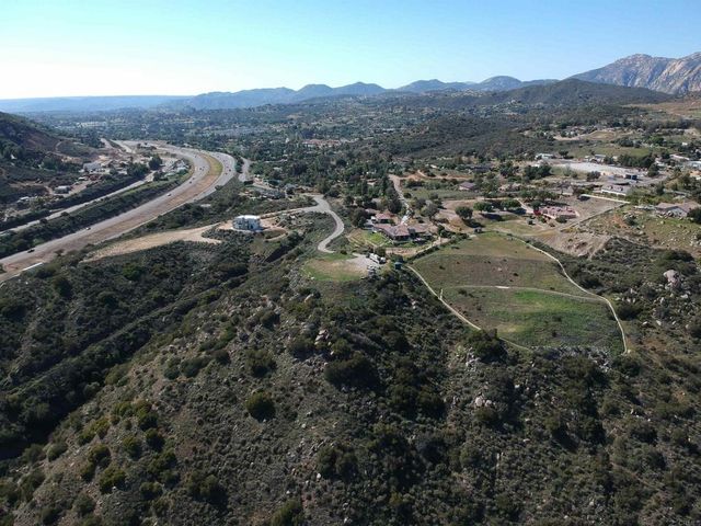 9782 Chocolate Creek Road, El Cajon, CA 92021