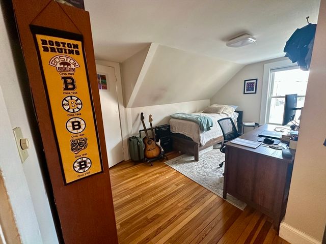 56-58 Lexington St 56, Newton, MA 02465