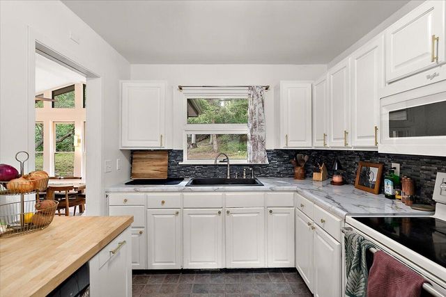 4801 Lake Street, Bridgman, MI 49106