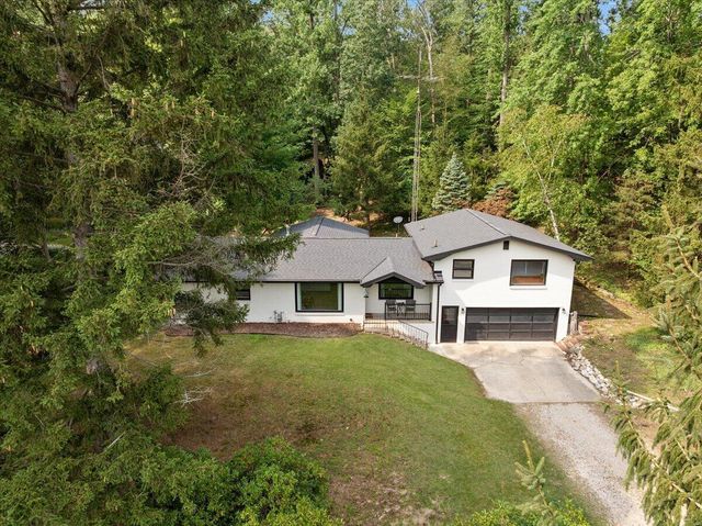 4801 Lake Street, Bridgman, MI 49106