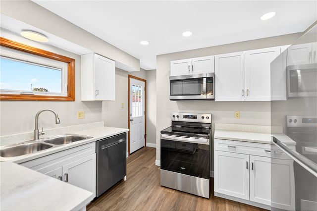 219 Vernon Ave, Belle Vernon, PA 15012