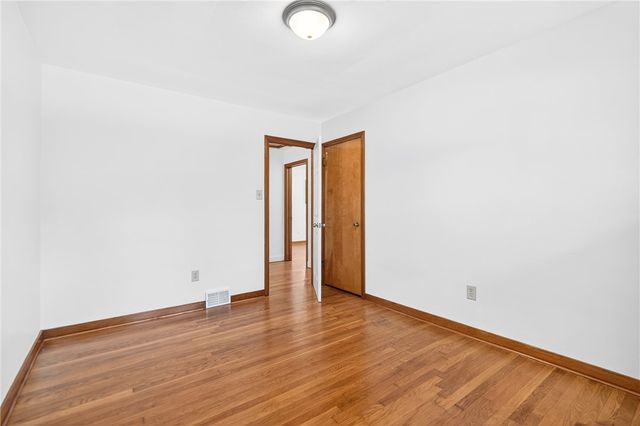 219 Vernon Ave, Belle Vernon, PA 15012