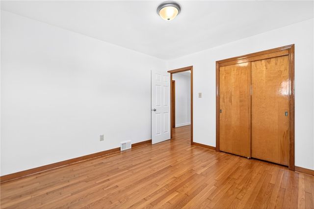 219 Vernon Ave, Belle Vernon, PA 15012