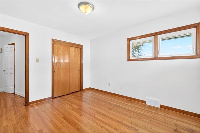 219 Vernon Ave, Belle Vernon, PA 15012