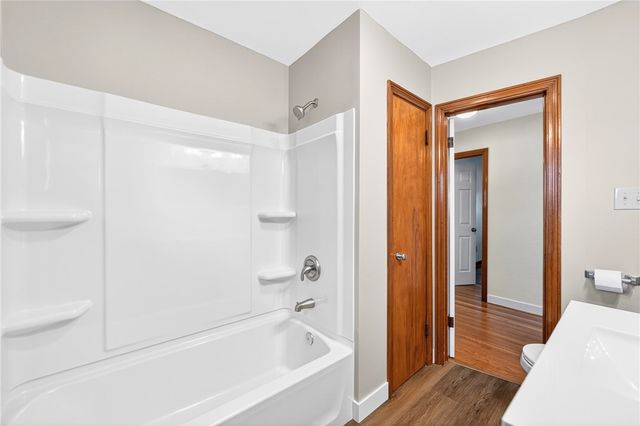 219 Vernon Ave, Belle Vernon, PA 15012