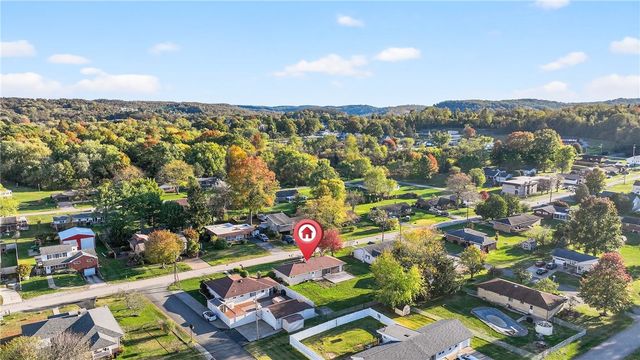 219 Vernon Ave, Belle Vernon, PA 15012