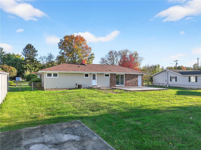 219 Vernon Ave, Belle Vernon, PA 15012