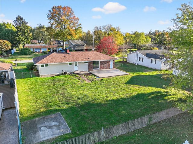 219 Vernon Ave, Belle Vernon, PA 15012