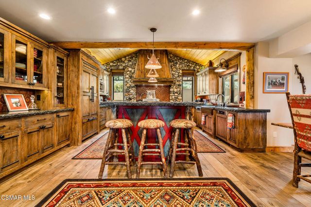 716 Aspen Springs Ranch Road, Mammoth Lakes, CA 93546