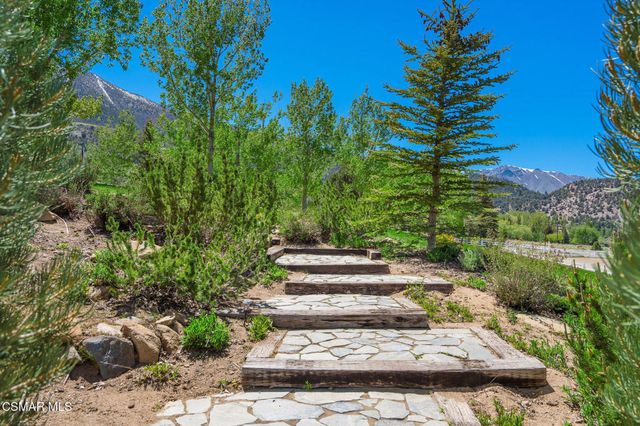 716 Aspen Springs Ranch Road, Mammoth Lakes, CA 93546